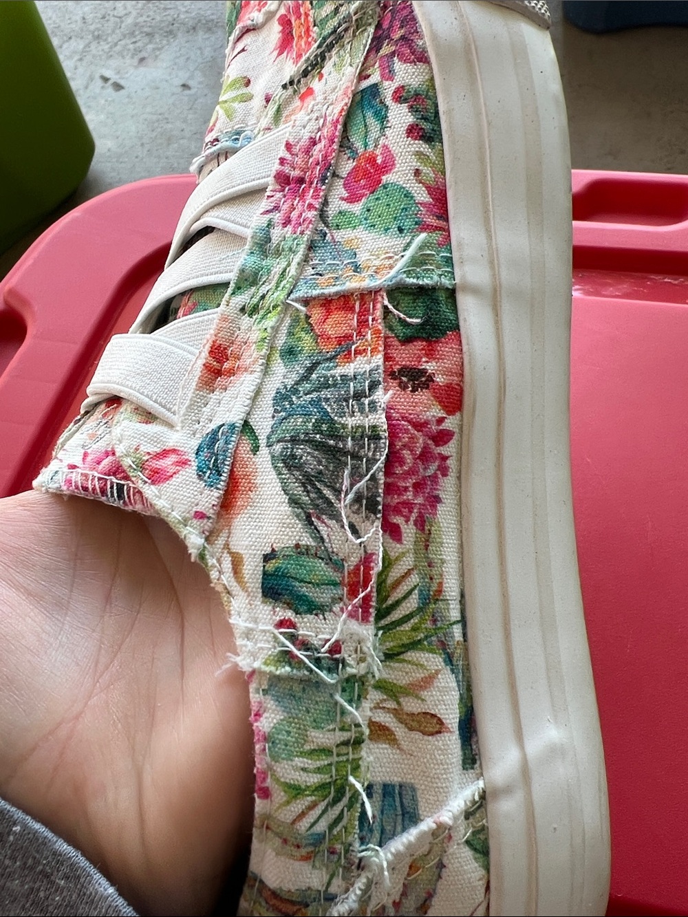 Women’s blowfish Malibu shoes floral 9 - Picture 3 of 8